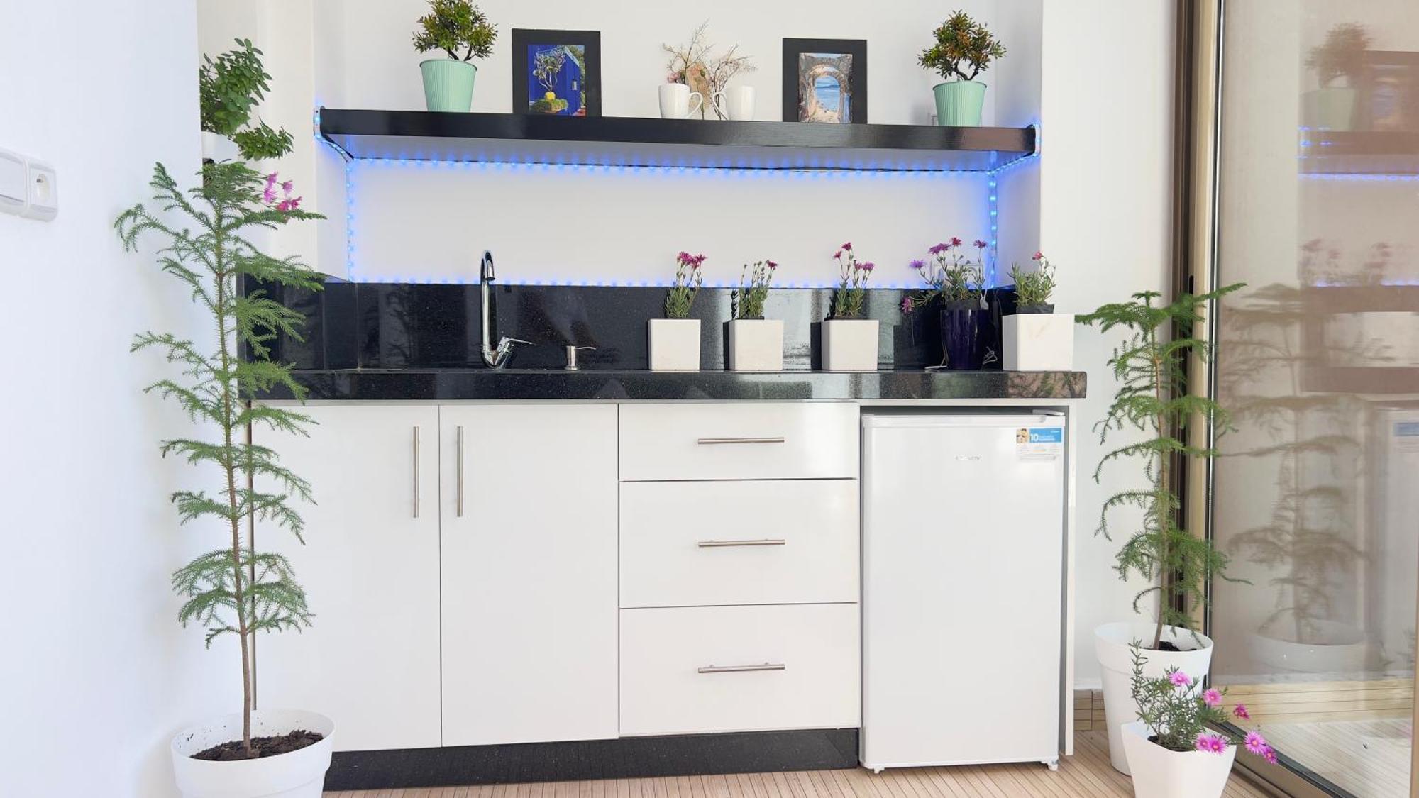 Appartement De Luxe Avec Jardin Vue Sur La Piscine Golf Securise 24H Sur 24 A 5 Minutes De L Aeroport 马拉喀什 外观 照片